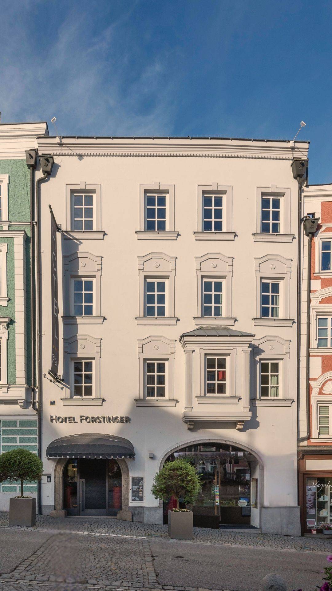 EXPERIENCE CULTURE & MODERNITY UP CLOSE: ENCHANTING HISTORICAL BUILDING - Boutique-Hotel Forstinger Schärding