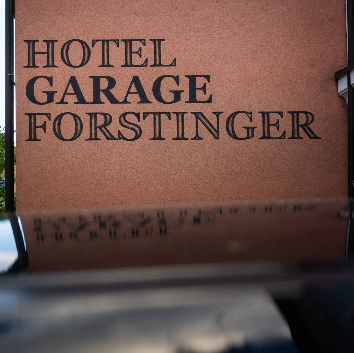 Hotel Forstinger garage